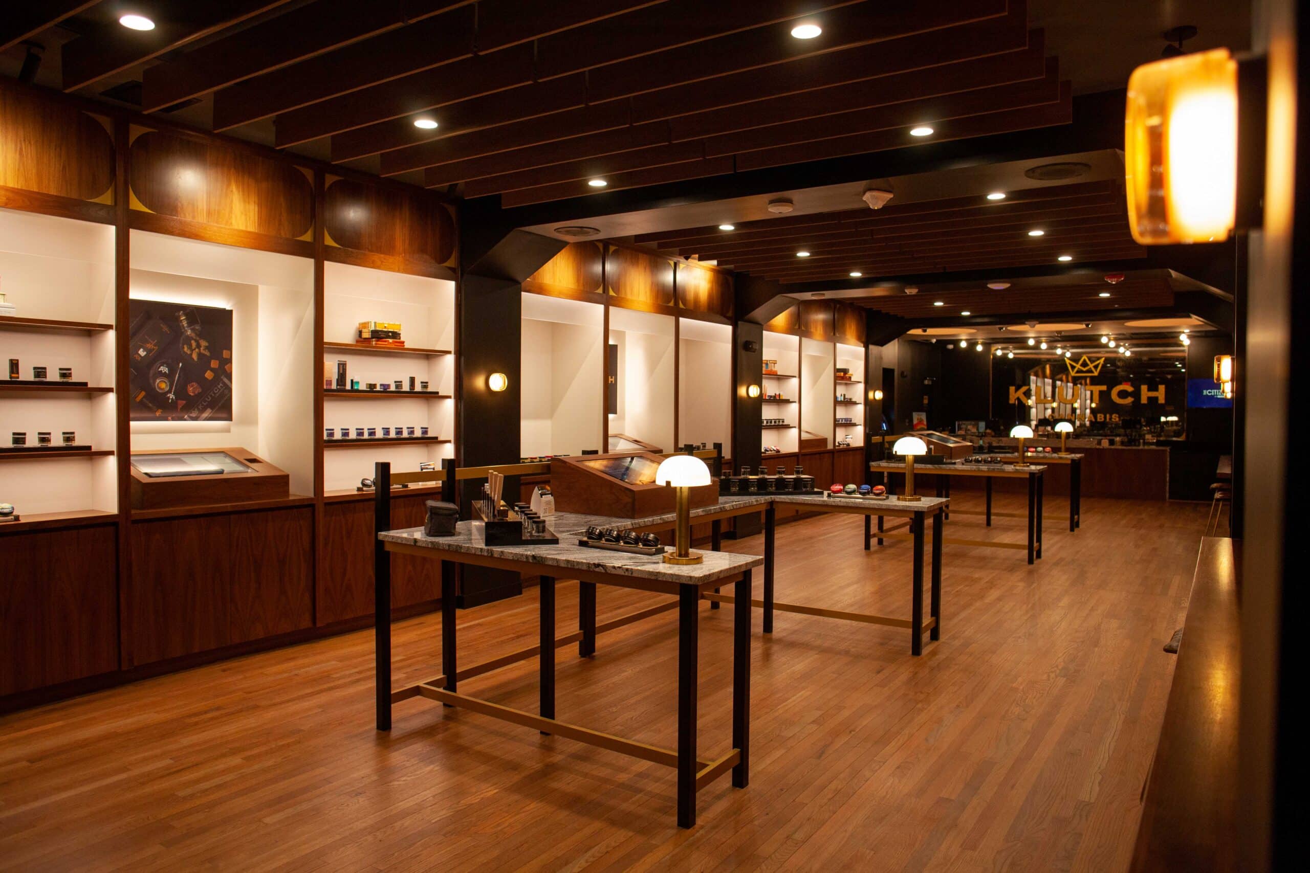Canton Interior